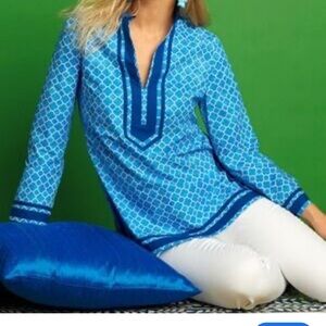 NICOBLU CAPRI TUNIC IN BLUE ALHAMBRA PRINT TOP NWOT SIZE LARGE